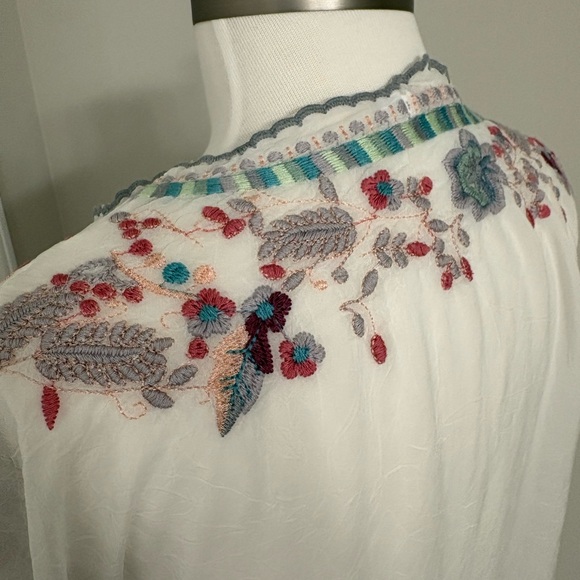 Johnny Was Women's Hayden Tunic In White Multi Colored Embroidery Size Large - Picture 4 of 10
